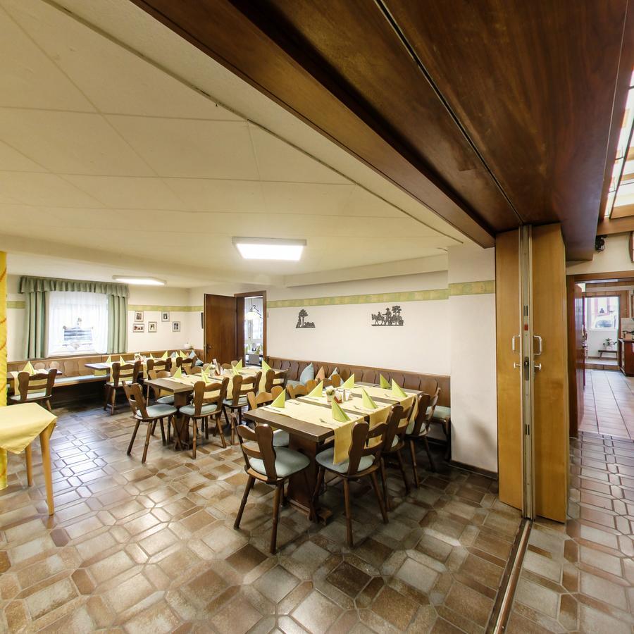 Gasthof Liederhalle آلين المظهر الخارجي الصورة