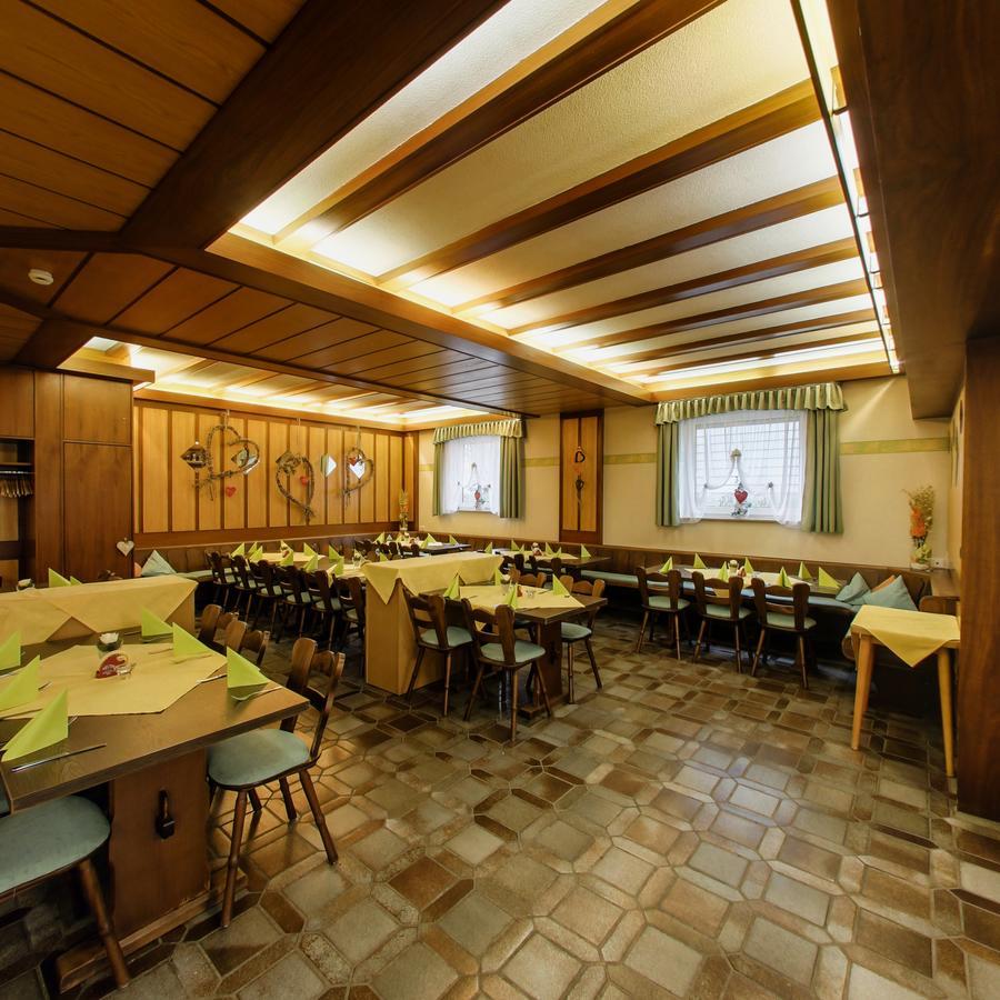 Gasthof Liederhalle آلين المظهر الخارجي الصورة